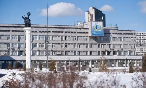 частные университеты Москва