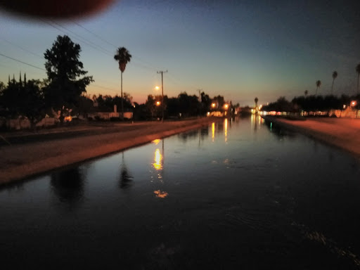 Bakery «Fresno Donut House», reviews and photos, 3145 N Blackstone Ave, Fresno, CA 93703, USA