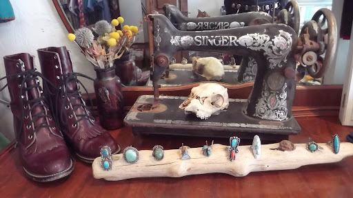 Boutique «Resurrect», reviews and photos, 4135 Piedmont Ave, Oakland, CA 94611, USA