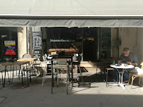Atmosphère du Restaurant Café Factory République à Arles - n°13