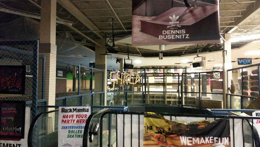 Shopping Mall «ShoppingTown Mall», reviews and photos, 3649 Erie Blvd E, Syracuse, NY 13214, USA