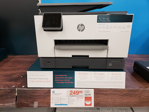 Office Supply Store «Staples», reviews and photos, 1440 Central Ave, Albany, NY 12205, USA