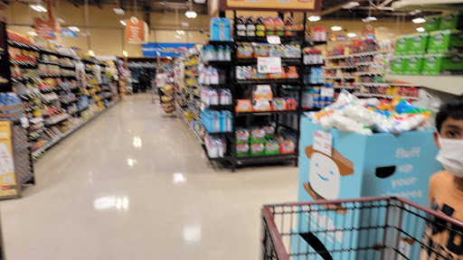 Supermarket «Giant Eagle Supermarket», reviews and photos, 3841 S Hamilton Rd, Groveport, OH 43125, USA