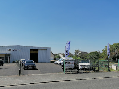 M.b. Auto à Chécy