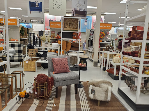 Department Store «Target», reviews and photos, 4920 Transit Rd, Depew, NY 14043, USA