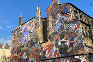 Cable Street Mural image
