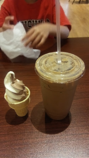 Coffee Shop «La Grange Coffee Roasters», reviews and photos, 110 E Main St, La Grange, KY 40031, USA