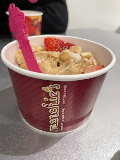 Menchie's Frozen Yogurt