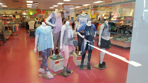 Shopping Mall «Rio Grande Valley Premium Outlets», reviews and photos, 5001 E Expy 83, Mercedes, TX 78570, USA