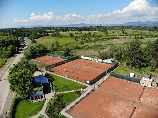 Értékelések erről a helyről: Fenyves Tenisz és Sport Park, Göd - Sportpálya