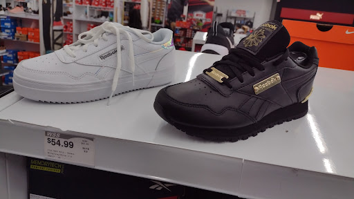 Shoe Store «WSS», reviews and photos, 7900 Sepulveda Blvd, Van Nuys, CA 91405, USA