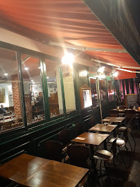 Atmosphère du Restaurant français Le Volant Basque à Paris - n°2