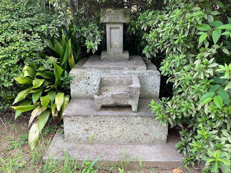 初鍬神社