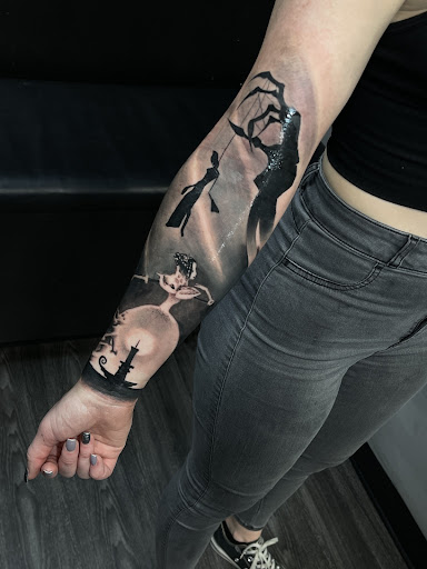 Explore magnolia tattoo ideas, creative tattoo ideas in Glendale, available at PRINCE ART AND INK