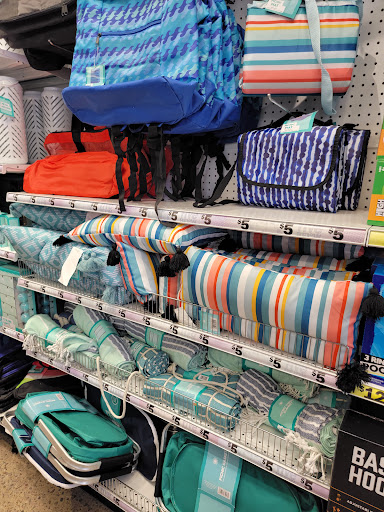 Variety Store «Five Below», reviews and photos, 4801 McKnight Rd, Pittsburgh, PA 15237, USA