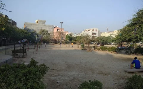 Talaab Park image