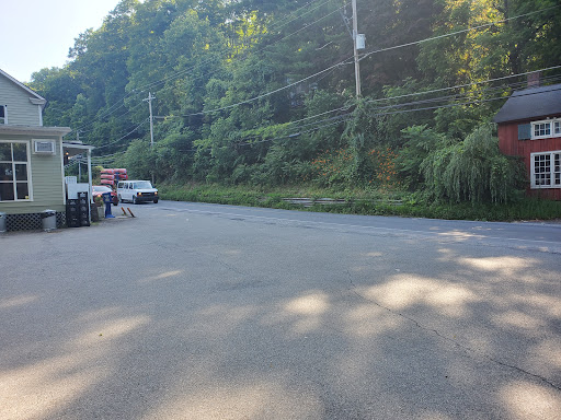 Grocery Store «Shawnee General Store», reviews and photos, 542 River Rd, Smithfield Township, PA 18356, USA