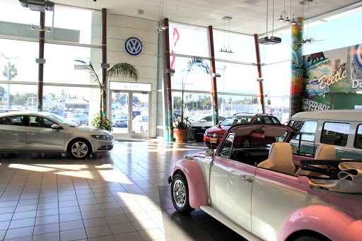 Volkswagen Dealer «Capitol Volkswagen», reviews and photos, 911 Capitol Expressway Auto Mall A, San Jose, CA 95136, USA