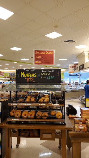 Grocery Store «Ingles Market», reviews and photos, 220 N Highland Lake Rd, Flat Rock, NC 28731, USA