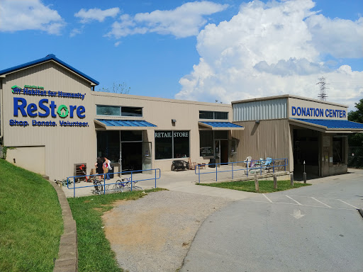 Thrift Store «Asheville Habitat for Humanity ReStore», reviews and photos, 31 Meadow Rd, Asheville, NC 28803, USA