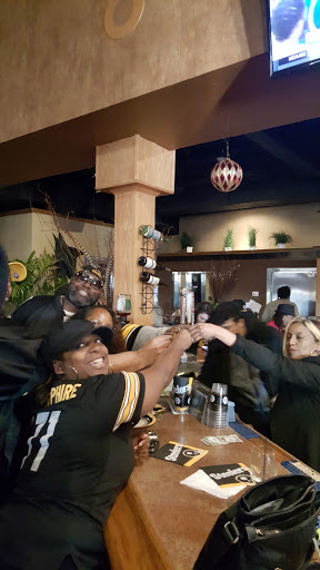 Soul Food Restaurant «Celebrations on Market», reviews and photos, 340 S Market St, Wilmington, DE 19801, USA