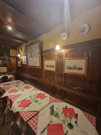 Atmosphère du Restaurant de spécialités alsaciennes Zuem Strissel à Strasbourg - n°20