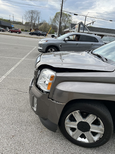 Auto Body Shop «Tallmadge Collision Center», reviews and photos, 195 Northeast Ave, Tallmadge, OH 44278, USA