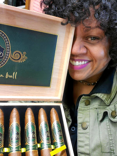 Tobacco Shop «Pipes & Pleasures», reviews and photos, 4244 E Main St, Columbus, OH 43213, USA