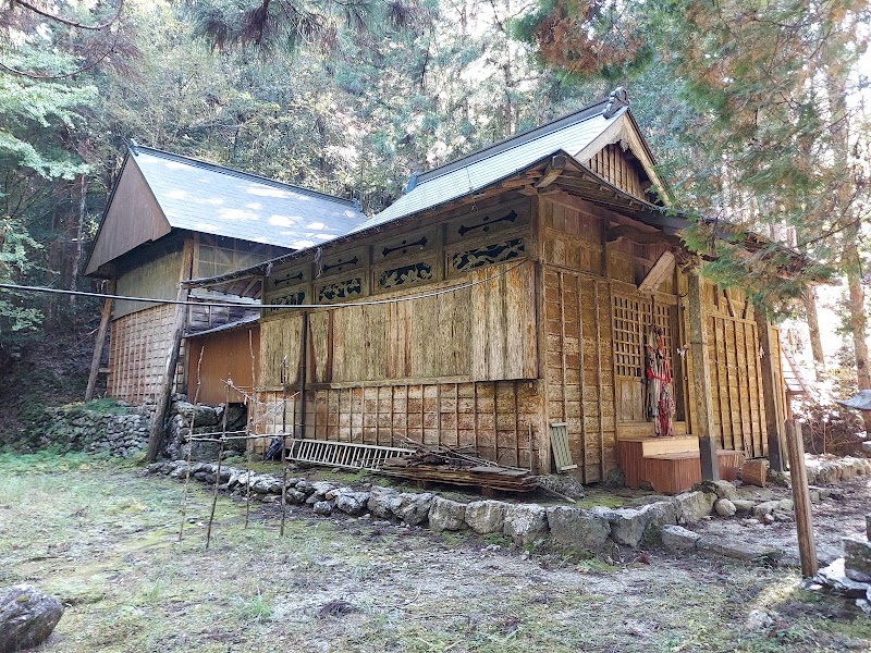 川窪神社