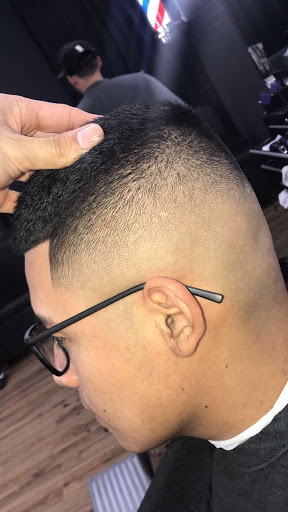 Barber Shop «The Art of Fadez Barber Shop», reviews and photos, 727 N Addison Rd, Villa Park, IL 60181, USA