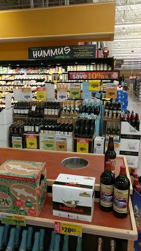 Grocery Store «H-E-B Grocery», reviews and photos, 97 Oyster Creek Dr, Lake Jackson, TX 77566‑4622, USA