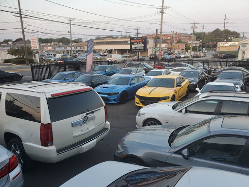 Used Car Dealer «Beverly Hills Auto Group», reviews and photos, 6107 Northern Blvd, Woodside, NY 11377, USA