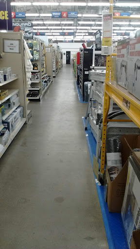Hardware Store «Harbor Freight Tools», reviews and photos, 1349 N Blackstone Ave, Fresno, CA 93703, USA