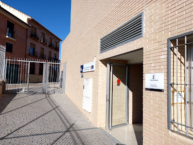 Biblioteca Pública Municipal de Cabañas de la Sagra. Calle Rda., 23, 45592 Cabañas de la Sagra, Toledo, España