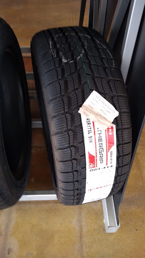 Tire Shop «Firestone Complete Auto Care», reviews and photos, 4367 US-130, Burlington, NJ 08016, USA