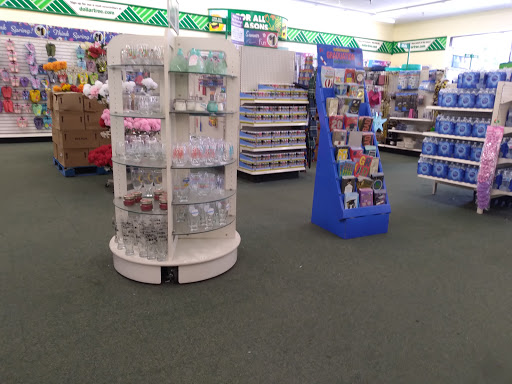 Dollar Store «Dollar Tree», reviews and photos, 171 W County Line Rd, Littleton, CO 80129, USA