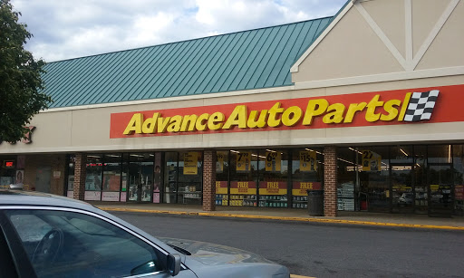 Auto Parts Store «Advance Auto Parts», reviews and photos, 6161 Livingston Rd, Oxon Hill, MD 20745, USA