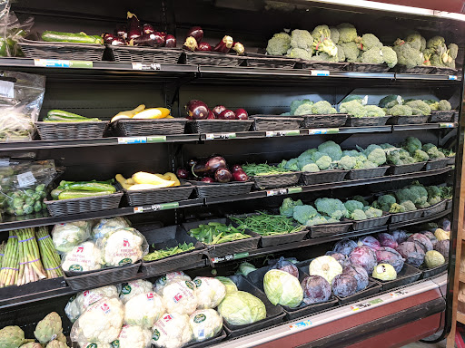 Grocery Store «Hannaford Supermarket», reviews and photos, 1127 North Ave Suite 11, Burlington, VT 05408, USA