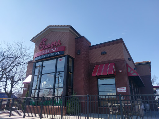 Fast Food Restaurant «Chick-fil-A», reviews and photos, 5651 NJ-42, Turnersville, NJ 08012, USA