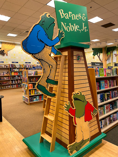 Book Store «Barnes & Noble», reviews and photos, 614 S Meadow St, Ithaca, NY 14850, USA