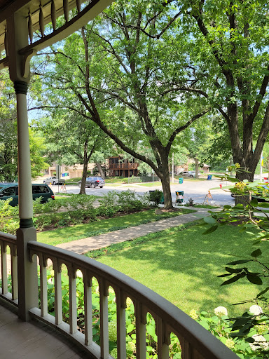 Tourist Attraction «Ernest Hemingway Birthplace», reviews and photos, 339 N Oak Park Ave, Oak Park, IL 60302, USA