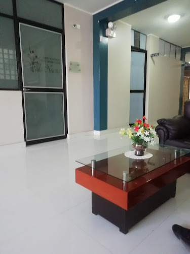 Centro de Rehabilitación física Vida Nueva - Médico