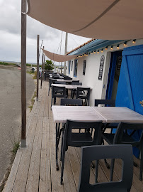 Atmosphère du Bar-restaurant à huîtres Chez Julien à Andernos-les-Bains - n°3