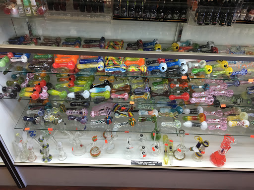 Tobacco Shop «Cig Palm», reviews and photos, 42335 Washington St # D, Palm Desert, CA 92211, USA