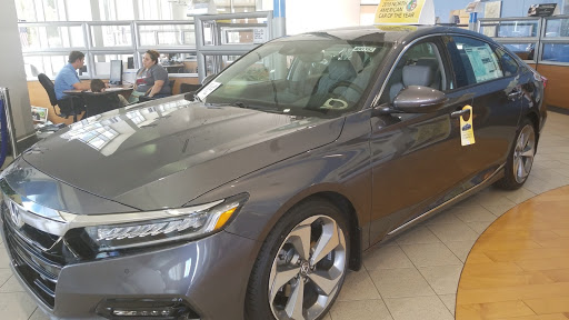 Honda Dealer «Honda of Covington», reviews and photos, 100 Holiday Square Blvd, Covington, LA 70433, USA