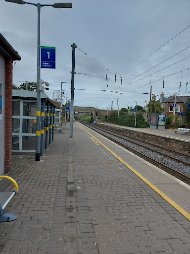 Parking Train Dalkey