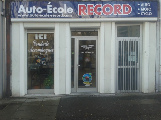 Auto-Ecole Record à Oullins-Pierre-Bénite, Rhône