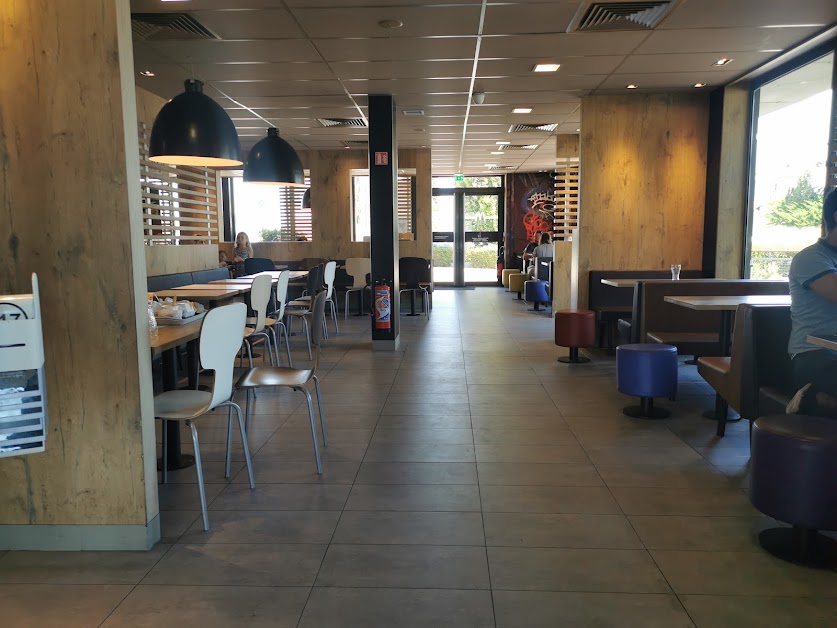 McDonald's à Saint-Bonnet-de-Mure (Rhône 69)
