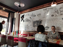 Atmosphère du Restaurant indien Restaurant Indian Taste | Aappakadai à Paris - n°20