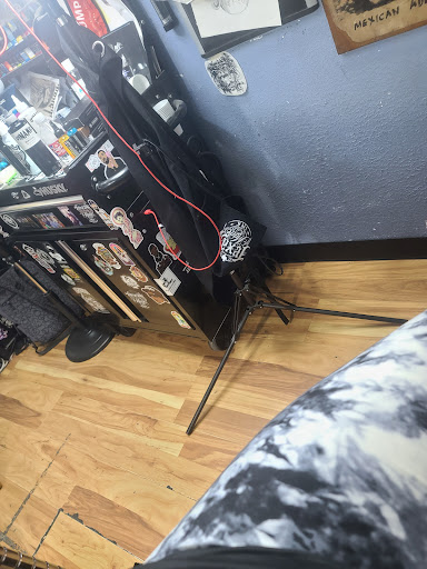 Tattoo Shop «Texas Made Tattoo Parlor», reviews and photos, 6440 W 43rd St, Houston, TX 77092, USA